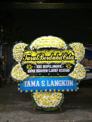 Papan Bunga Duka di Tamban